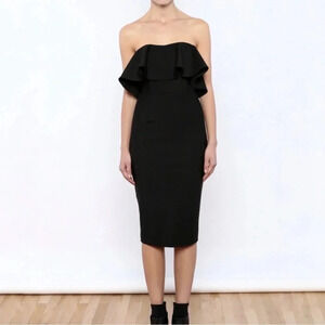 A.‎ PEACH STRAPLESS BLACK IN COLOR RUFFLE ON TOP SIZE MED